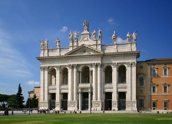 Differenza Tra Chiesa Valdese E Cattolica Qual è la Differenza tra Cattedrale e Chiesa?