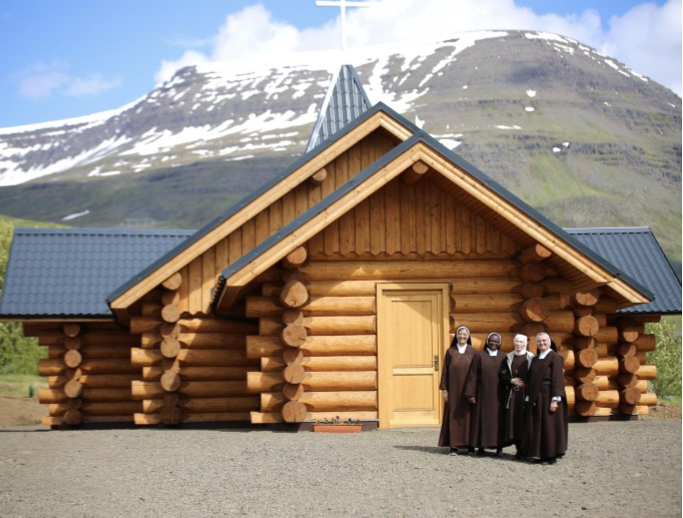 Il Miracolo della Chiesa Islandese: boom di giovani cattolici che superano gli anziani