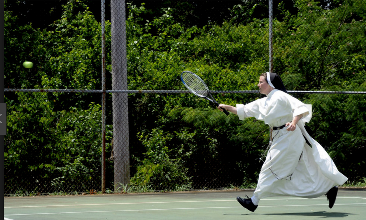 I primi giocatori di Tennis...furono dei monaci di clausura!