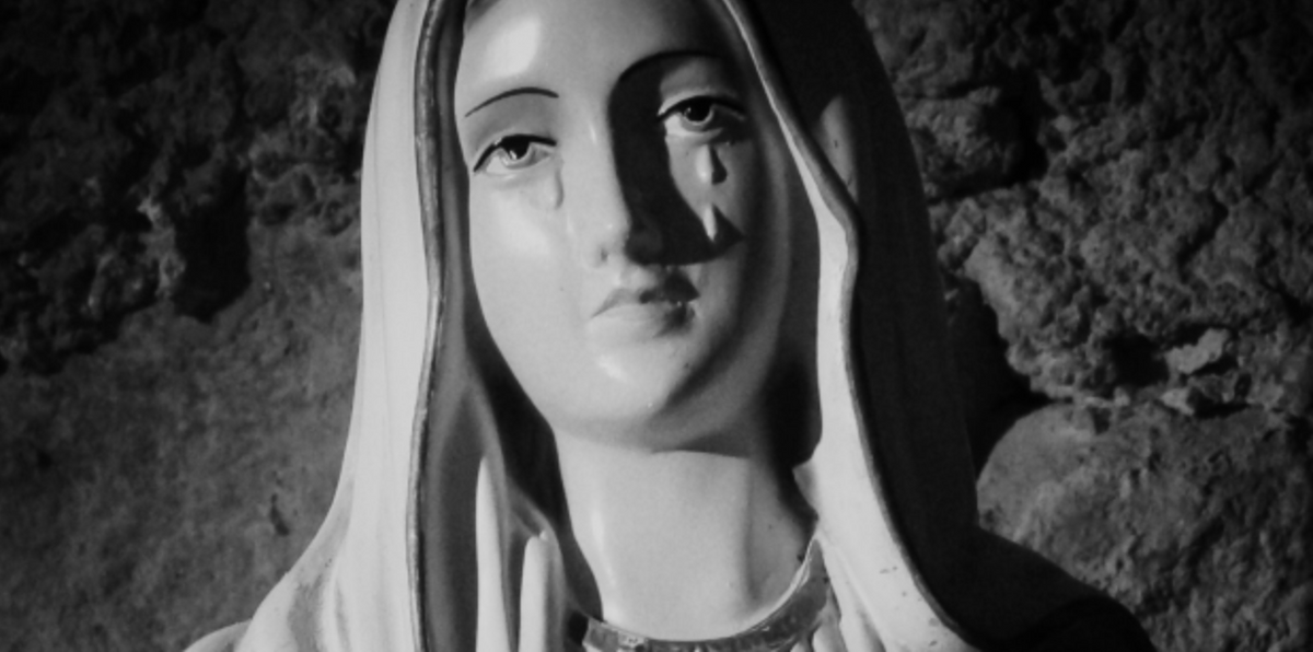 Ecco la storia dell'unica Lacrimazione della Madonna ripresa da un videoamatore: la Madonna delle Lacrime di Siracusa