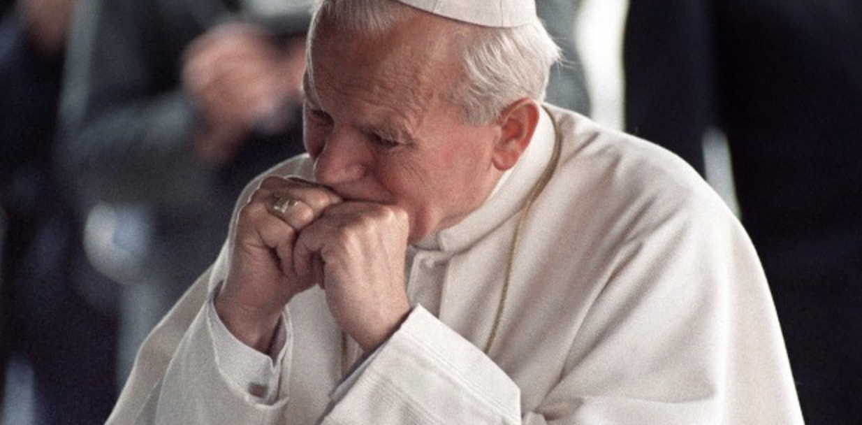 La preghiera che San Giovanni Paolo II recitava sempre quando era nei guai