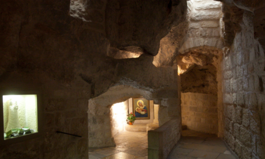 La Grotta del Latte, il luogo miracoloso dove Maria allattò Gesù
