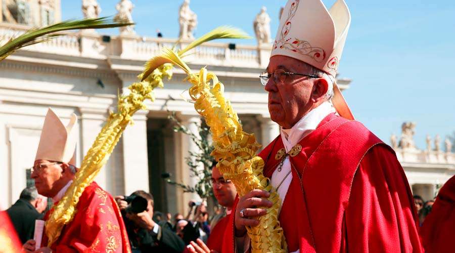 Coronavirus, Papa Francesco celebra la Pasqua e la Settimana Santa senza fedeli