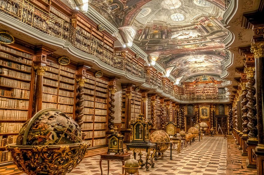 La più bella biblioteca del mondo si trova a Praga ed è gesuita