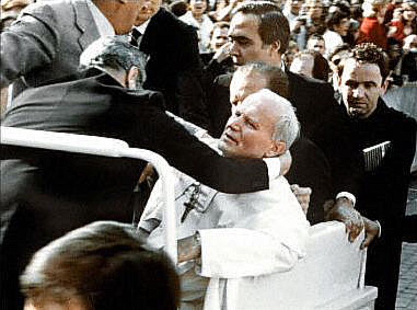 40 anni fa l'Attentato a Giovanni Paolo II in Piazza San Pietro