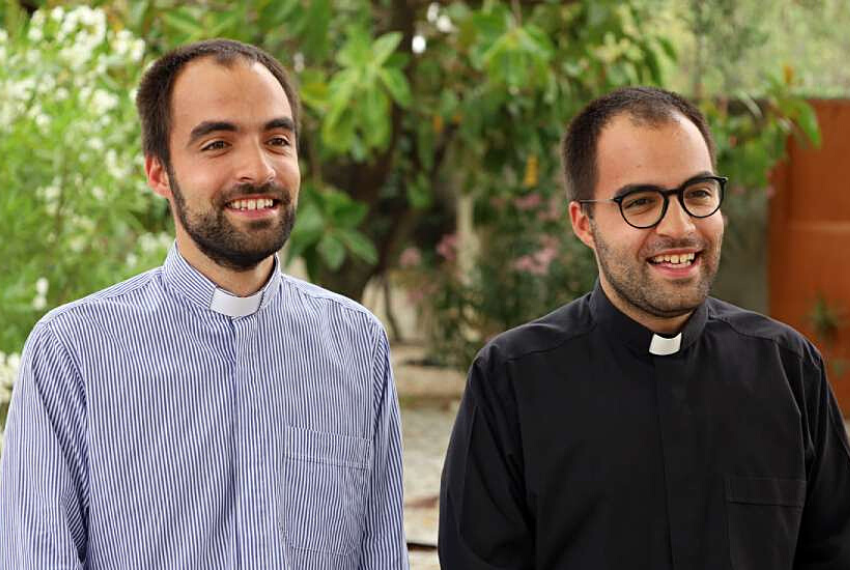 Due Fratelli Gemelli sono ordinati Sacerdoti in Portogallo