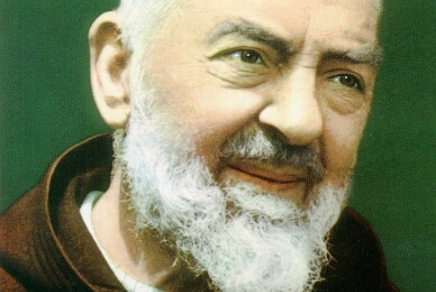8 Frasi di Padre Pio per dare una Svolta alla tua Vita