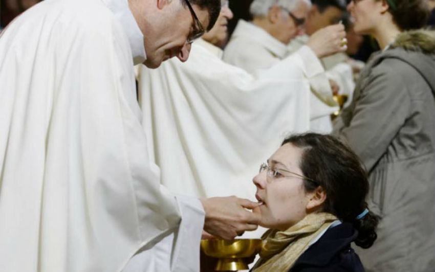 Si Può Fare La Comunione Due Volte In Un Giorno Quante volte al giorno può fare la comunione un Cattolico?