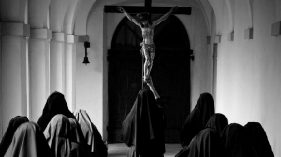 Laus Deo, il primo calendario delle Suore di Clausura