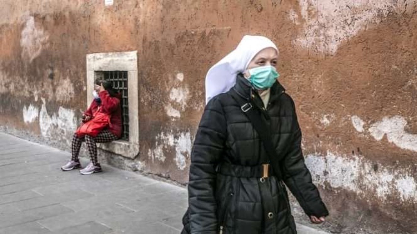Cosa fa la Chiesa italiana per combattere il Coronavirus?